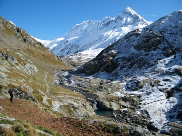 27 2009-10-24 e 25 Rifugio Curò 038