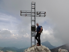 2017-06-02 sulle tre cime del Bondone (157)