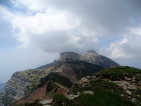 2017-06-02 sulle tre cime del Bondone (186)