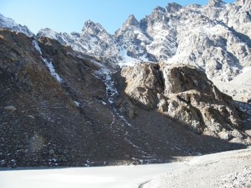 22 2009-11-01 Rifugio e lago Coca 049